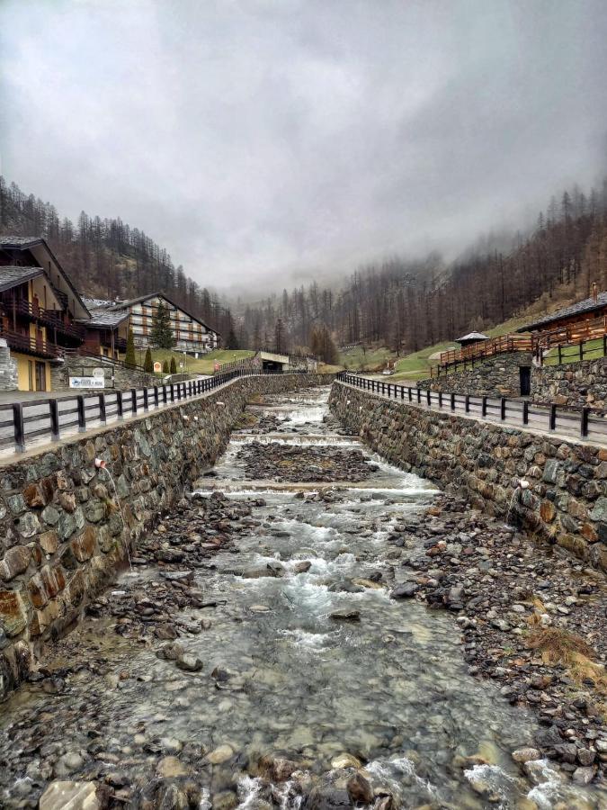 Punta Vittoria Sub 14 - Residence Anderbatt Gressoney - 3 Locali - Cir N 0010 Staval Extérieur photo